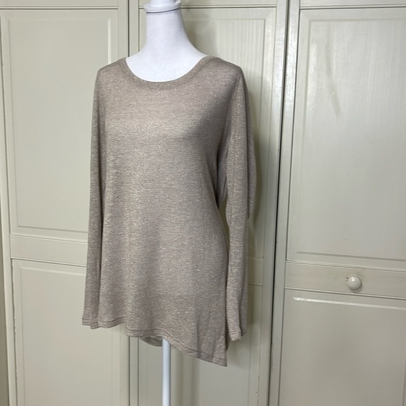 LANE BRYANT Women’s Beige Metallic Asymmetrical Hem Long Sleeve size 14/16 - Picture 4 of 6